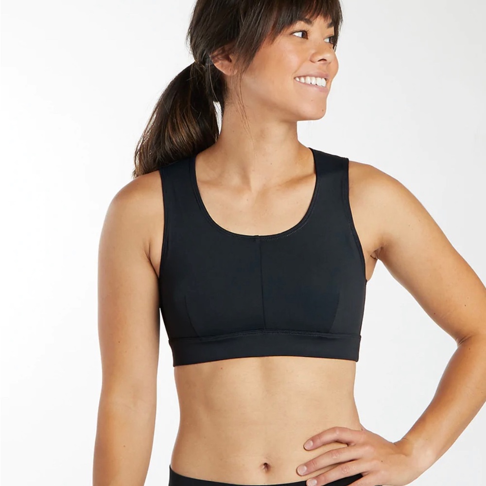 Flyout bra